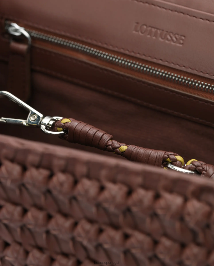 ponto Lottusse coleção bolsa com alça superior de cordeiro lavado trançado noodbag marrom 86F22T423 acessórios